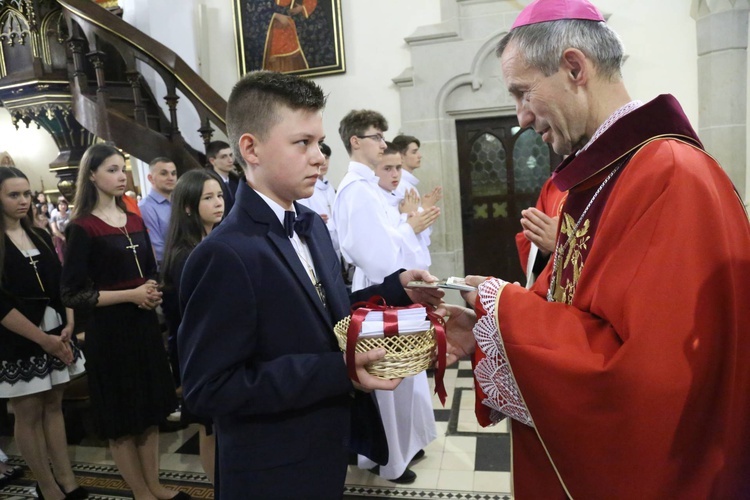 Bierzmowanie w Ciężkowicach