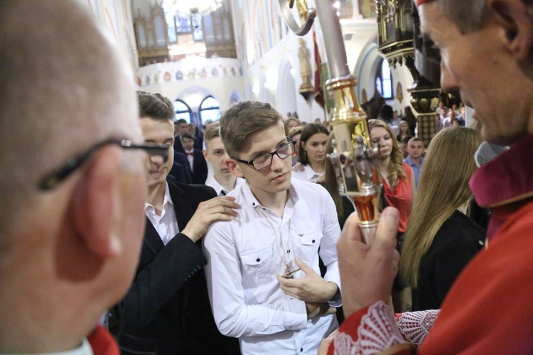 Bierzmowanie w Ciężkowicach