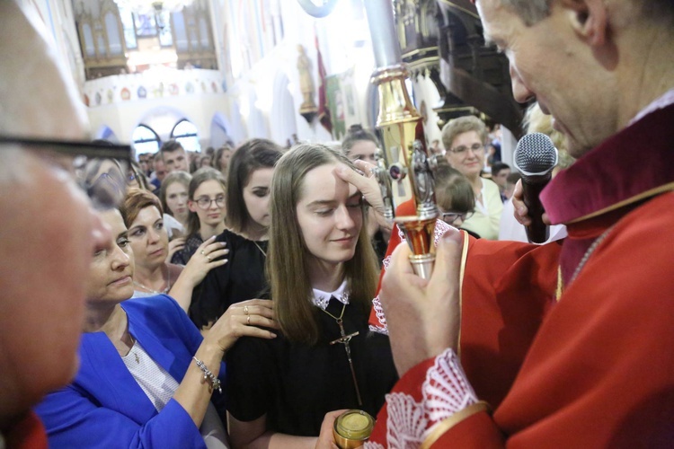 Bierzmowanie w Ciężkowicach