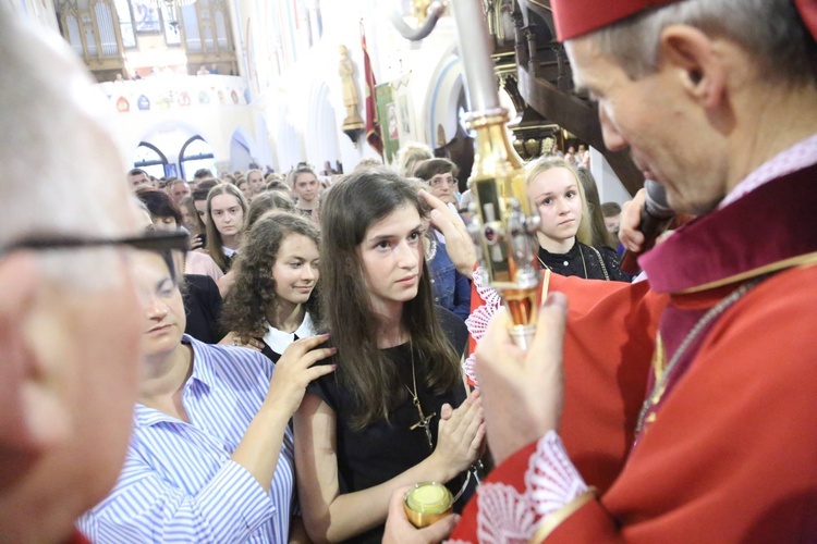 Bierzmowanie w Ciężkowicach