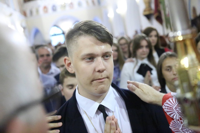 Bierzmowanie w Ciężkowicach