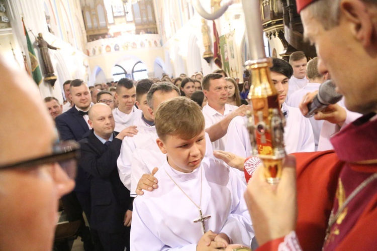 Bierzmowanie w Ciężkowicach