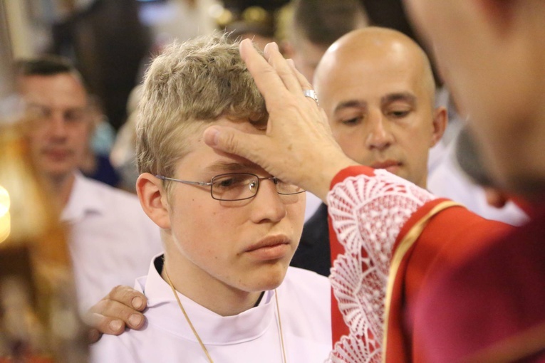 Bierzmowanie w Ciężkowicach