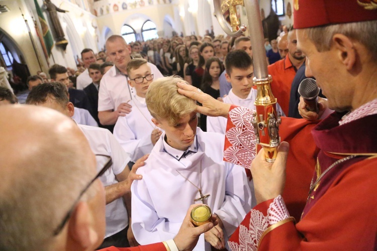 Bierzmowanie w Ciężkowicach