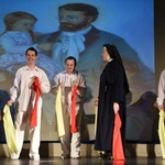 100 lat służebniczek w Brzesku - przedstawienie "Droga miłości"