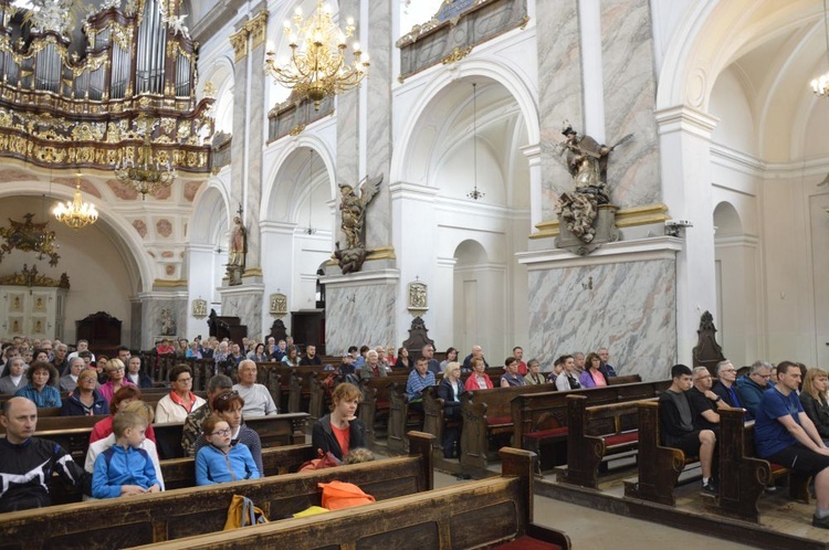 Pielgrzymka Noworudzian do Barda Śląskiego - cz. 02