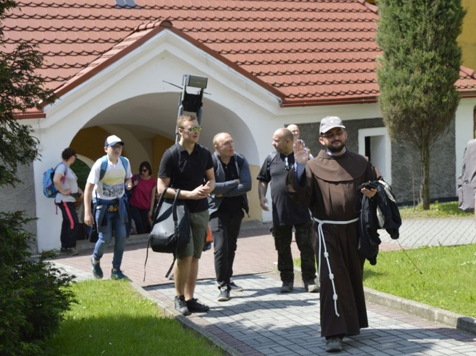 Pielgrzymka Noworudzian do Barda Śląskiego - cz. 02