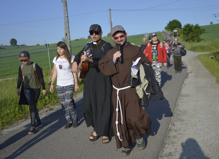 Pielgrzymka Noworudzian do Barda Śląskiego - cz. 02