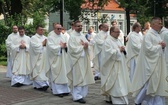 Święcenia kapłańskie w gliwickiej katedrze - cz. 1.