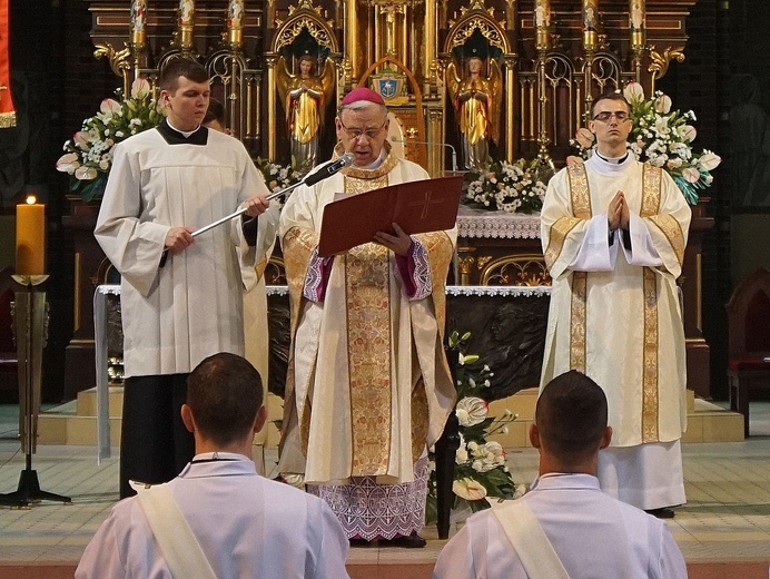 Święcenia kapłańskie w gliwickiej katedrze - cz. 2.