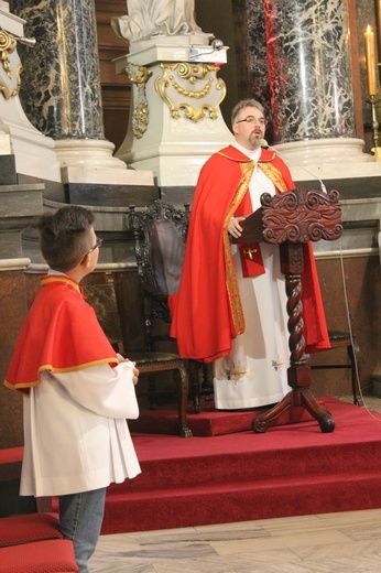 "Pięćdziesiątnica" i Akatyst ku czci Ducha Świętego