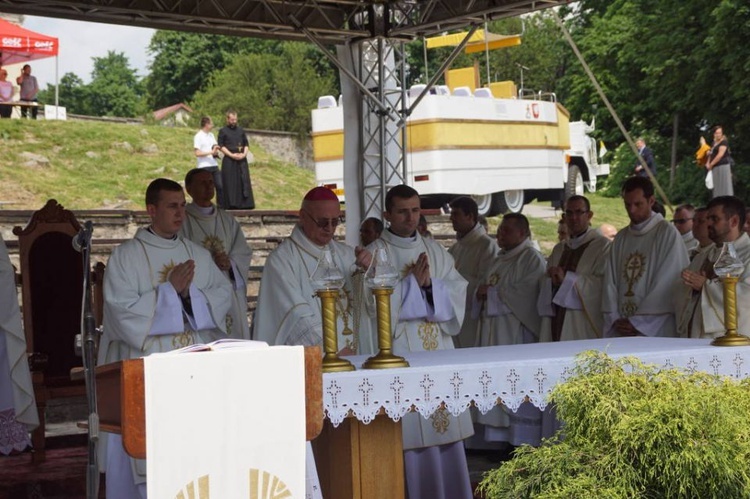 Diecezja świdnicka na Ogólnopolskiej Pielgrzymce Służby Liturgicznej 