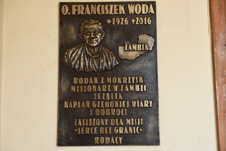 Tablica o. Franciszka Wody SJ.