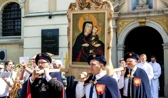 10 lat temu sanktuarium w Rudach zostało wyniesione do godności bazyliki mniejszej