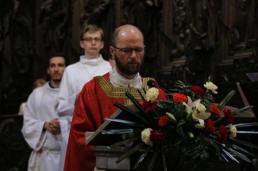 Rozesłanie misyjne wolontariuszy SWM "Młodzi Światu"