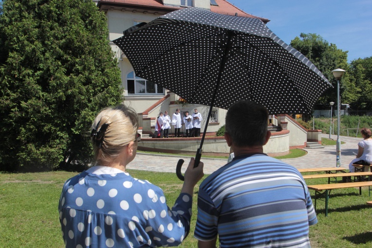 Oni modlą się o powołania