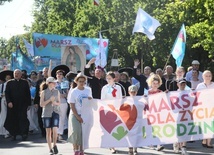 W marszu wzięli udział zarówno starsi, jak i bardzo mali mieszkańcy Lublina.