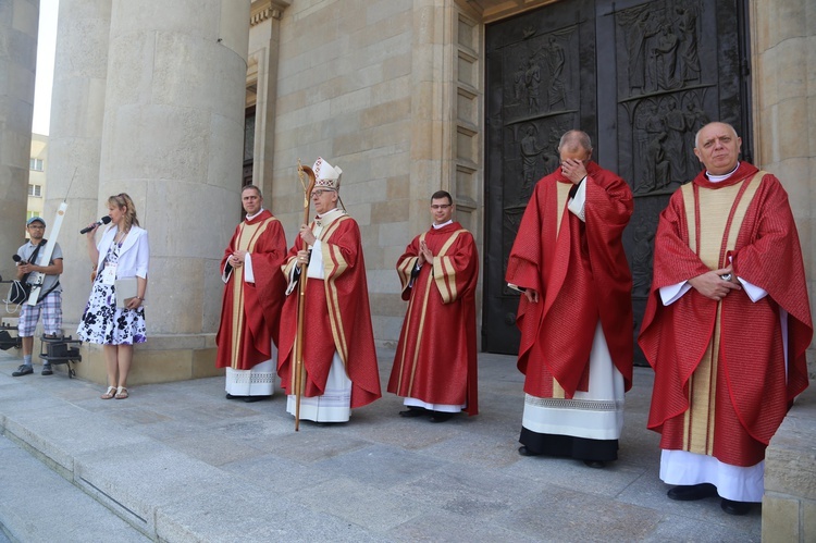 Marsz dla życia i rodziny w Katowicach 