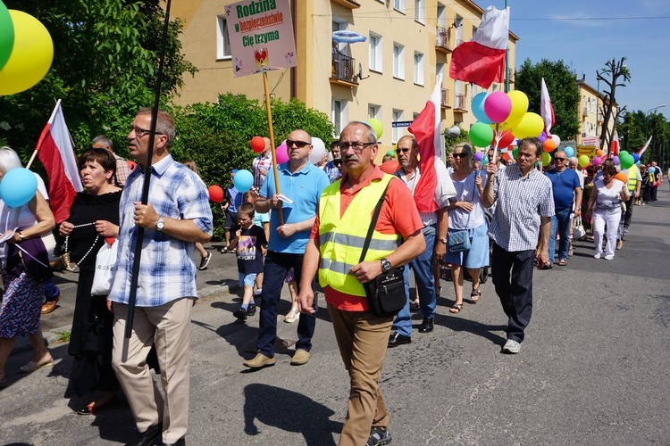 Marsz dla Życia i Rodziny w Dzierżoniowie