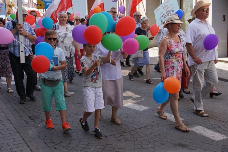 Marsz dla Życia i Rodziny w Dzierżoniowie