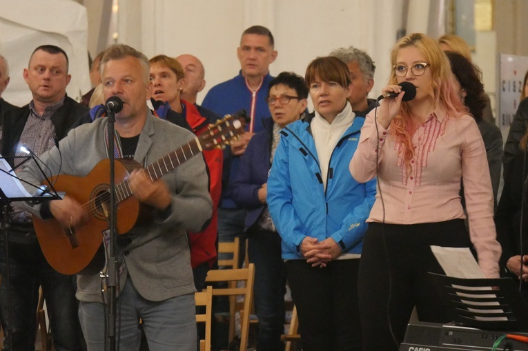 Nocna Msza św. na Zesłanie Ducha Świętego 2019