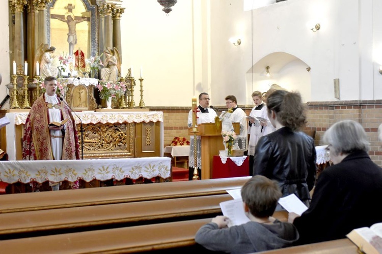 Wigilia Zesłania Ducha Świętego w duszpasterstwie tradycji łacińskiej