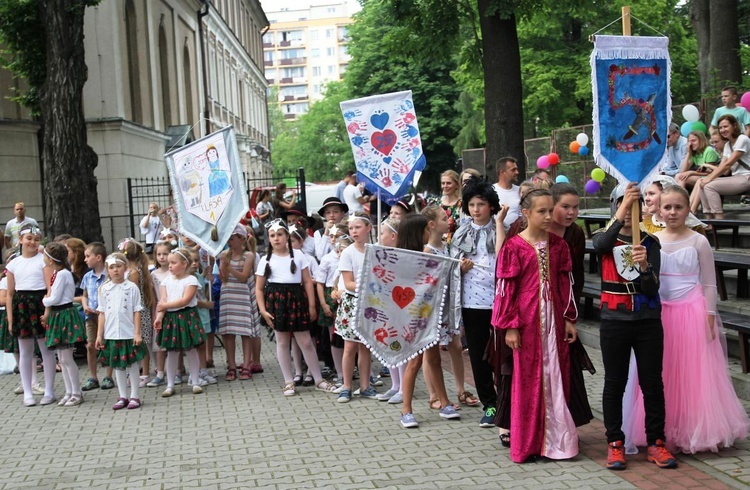 18. Szkolny Festyn "u Sióstr" w Bielsku-Białej