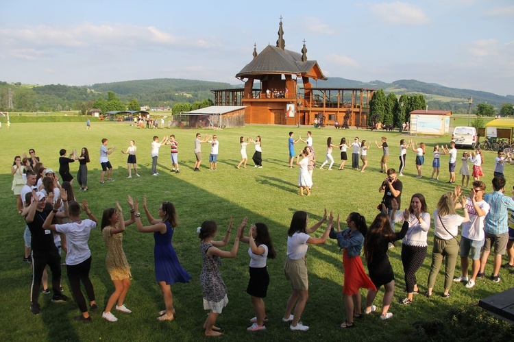Młodzi na Progu w Starym Sączu