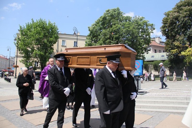 Pogrzeb abp. Bolesława Pylaka