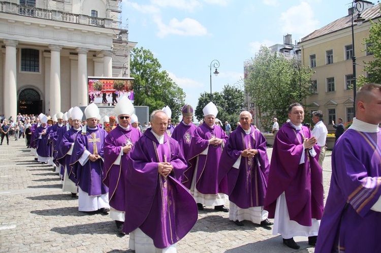 Pogrzeb abp. Bolesława Pylaka