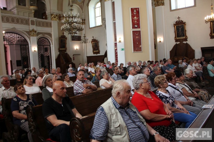 Pielgrzymka zakrystianów i organistów do Rokitna