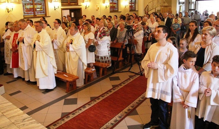 Poświęcenie kościoła Najświętszego Serca Pana Jezusa w Słotwinie