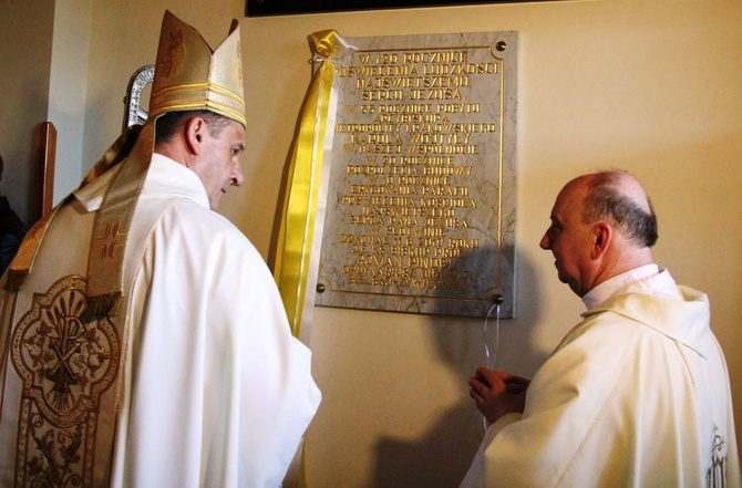 Poświęcenie kościoła Najświętszego Serca Pana Jezusa w Słotwinie