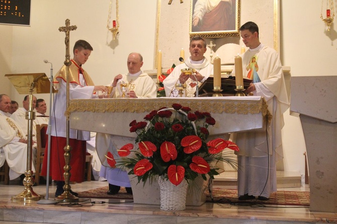 Poświęcenie kościoła Najświętszego Serca Pana Jezusa w Słotwinie