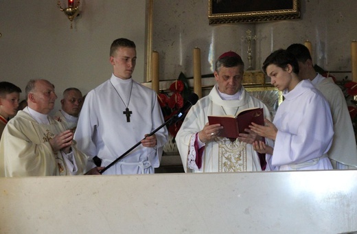 Poświęcenie kościoła Najświętszego Serca Pana Jezusa w Słotwinie