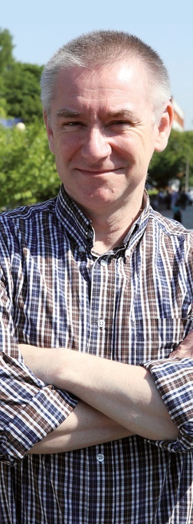 Dr Marek Kaczmarzyk jest neurodydaktykiem, wykładowcą na  Uniwersytecie Śląskim w  Katowicach.