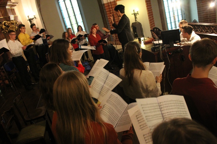 Koncert inauguracyjny 28. Legnickich Wieczorów Organowych