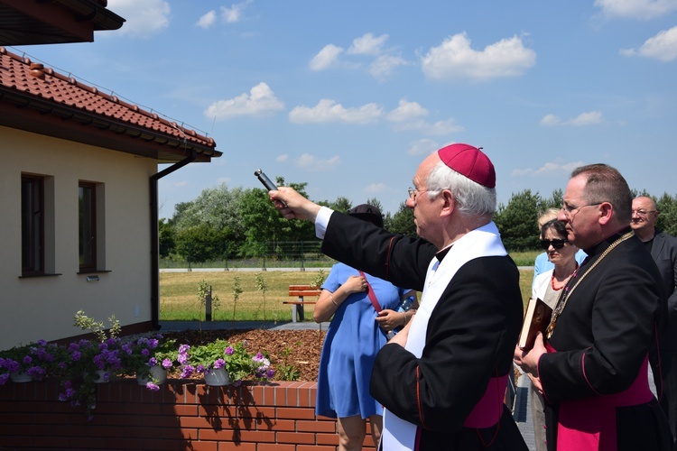 Poświęcenie ośrodka hospicjum kutnowskiego