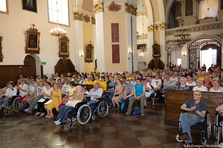 Pielgrzymka Chorych, Niepełnosprawnych i Służby Zdrowia do Rokitna