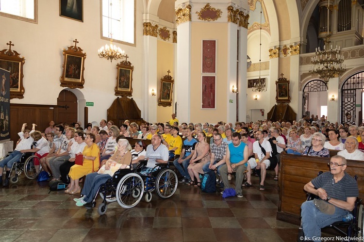 Pielgrzymka Chorych, Niepełnosprawnych i Służby Zdrowia do Rokitna