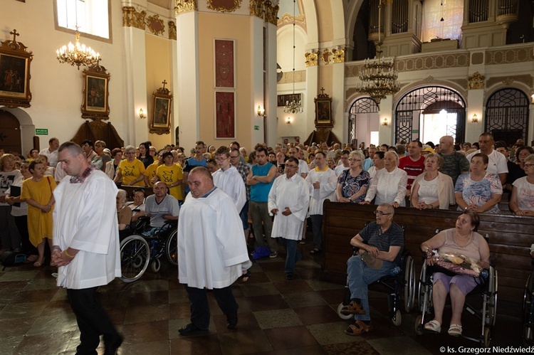 Pielgrzymka Chorych, Niepełnosprawnych i Służby Zdrowia do Rokitna