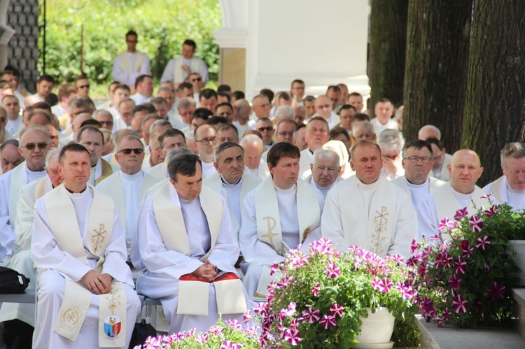 Tuchów. Pielgrzymka kapłanów 2019