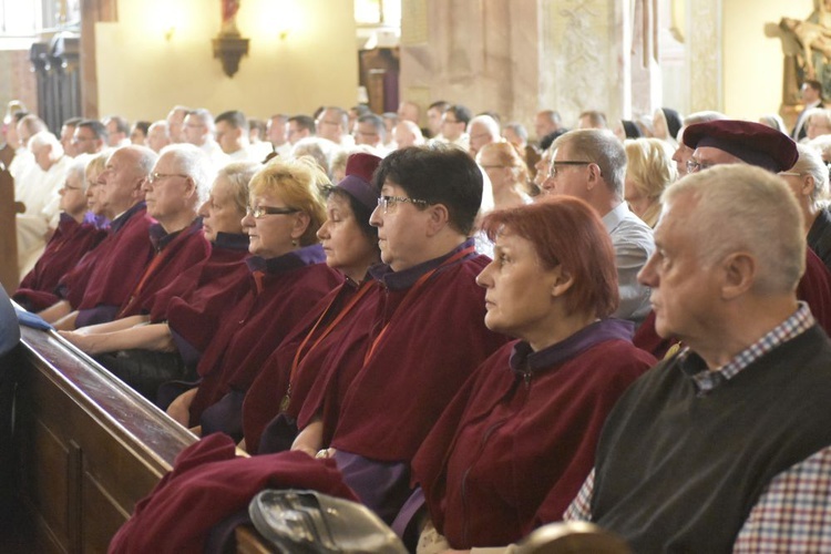 Msza św. w świdnickiej katedrze dla Konferencji Episkopatu Polski