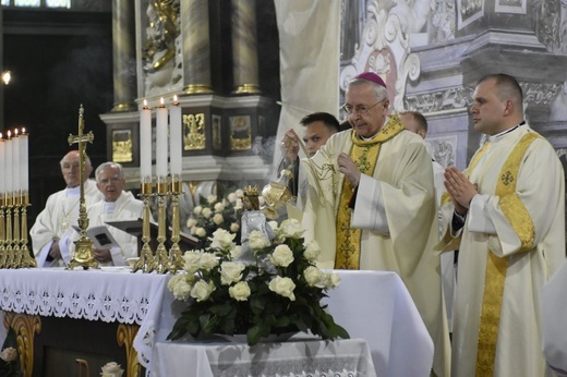 Msza św. w świdnickiej katedrze dla Konferencji Episkopatu Polski