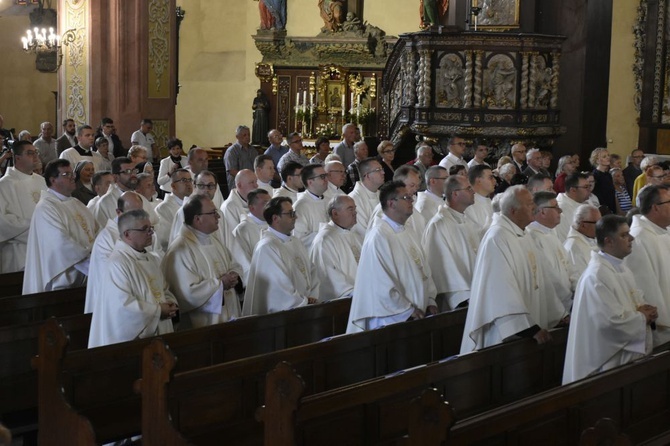 Msza św. w świdnickiej katedrze dla Konferencji Episkopatu Polski