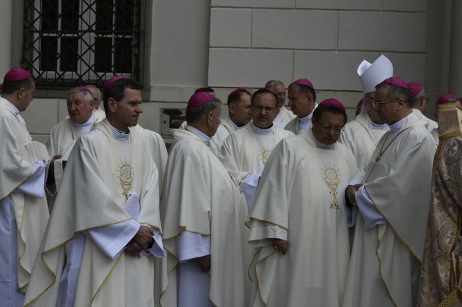 Msza św. w świdnickiej katedrze dla Konferencji Episkopatu Polski