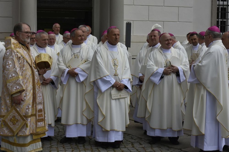 Msza św. w świdnickiej katedrze dla Konferencji Episkopatu Polski