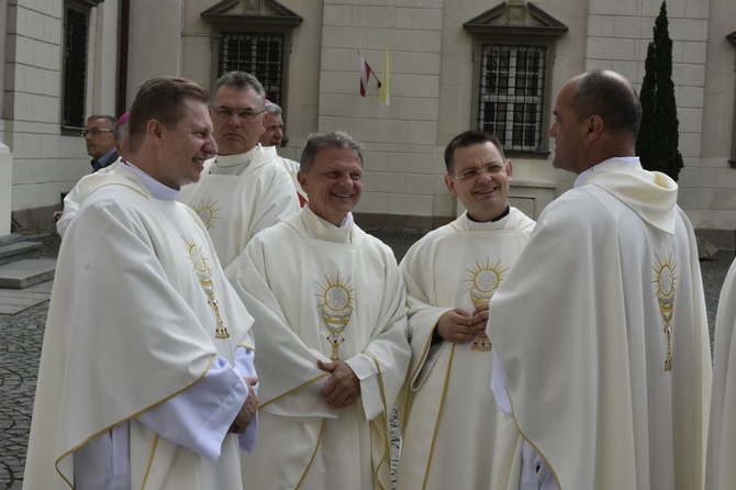 Msza św. w świdnickiej katedrze dla Konferencji Episkopatu Polski