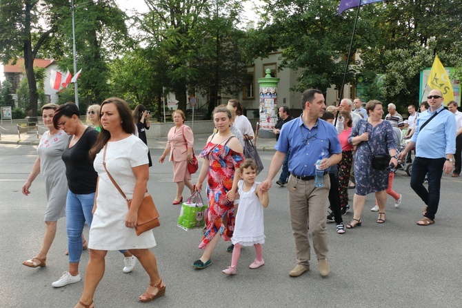 Pielgrzymka oborniczan do nowego sanktuarium św. Antoniego Padewskiego