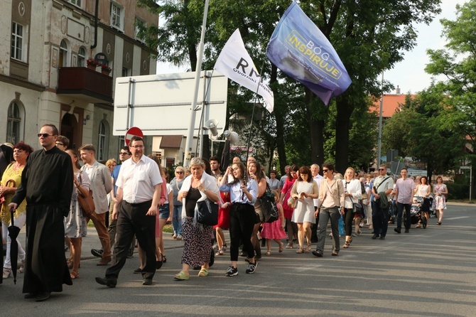 Pielgrzymka oborniczan do nowego sanktuarium św. Antoniego Padewskiego